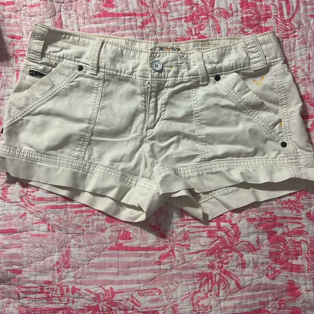 American Eagle Outfitters white jeans size 10 shorts